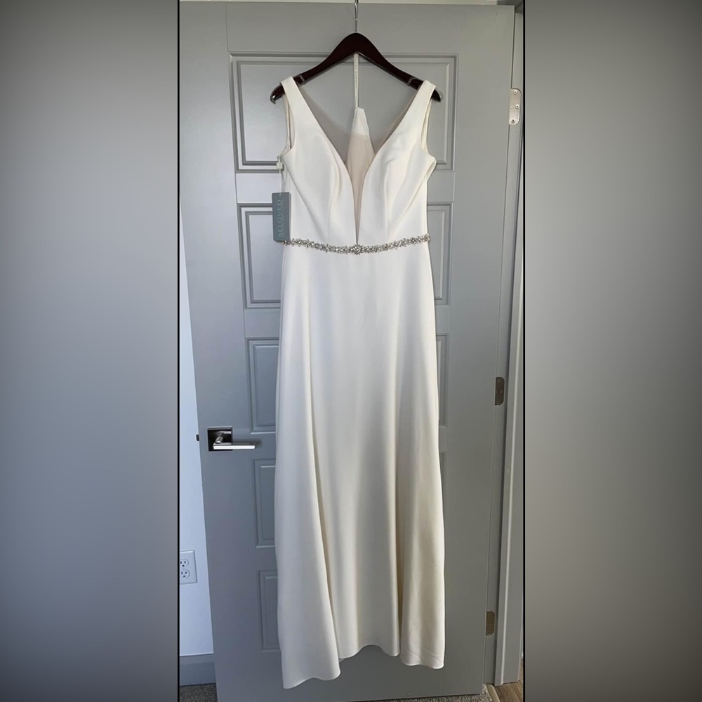 Wedding Dress, sz 10, fits like sz 5
